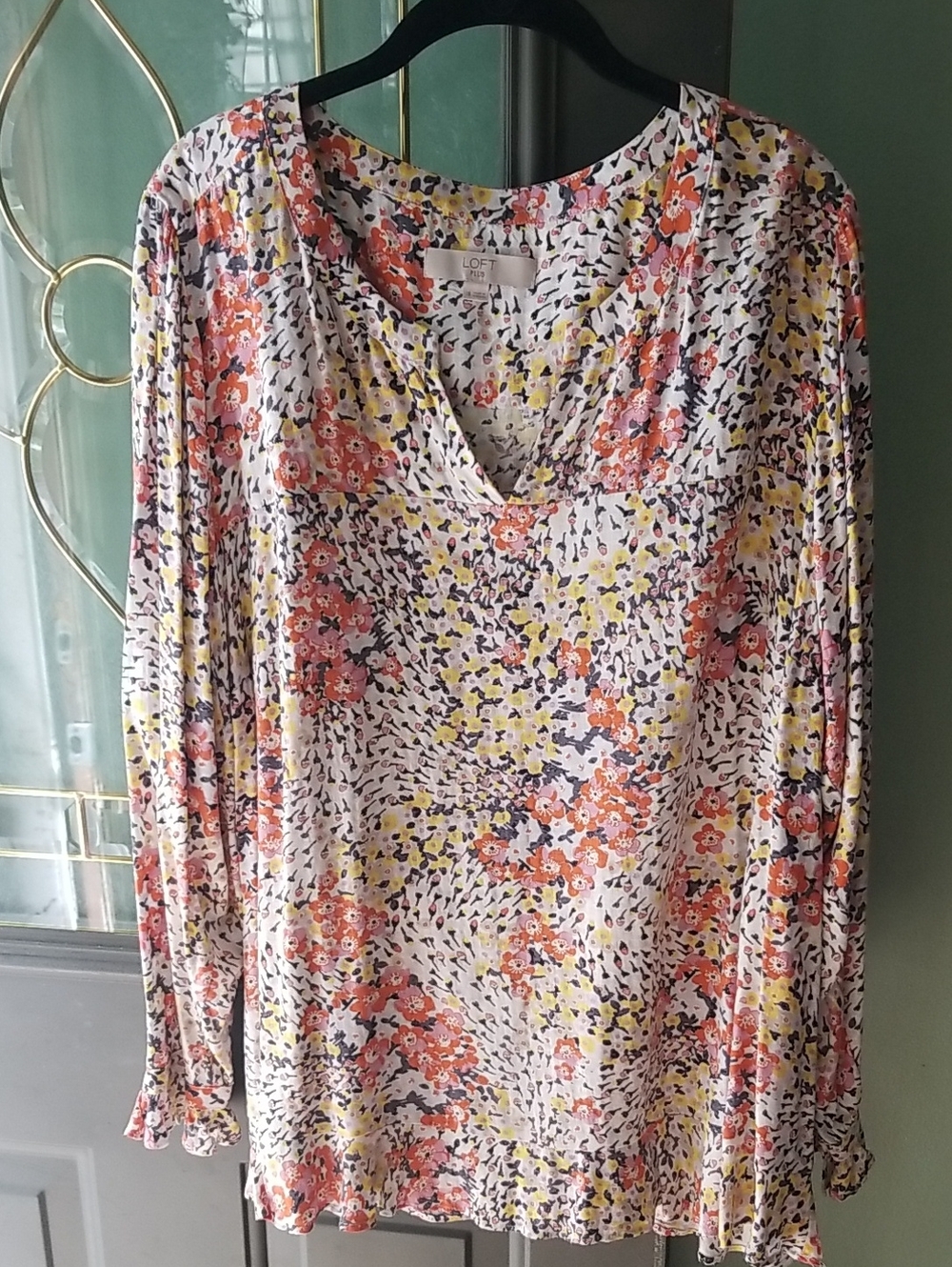 LOFT Floral V-Neck Long Sleeve Top in Multi-Color
